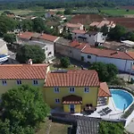 Villa Cecilia