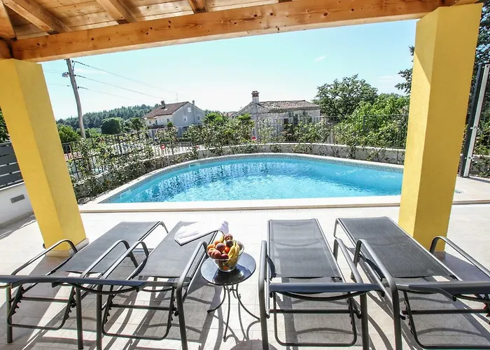 Villa Cecilia